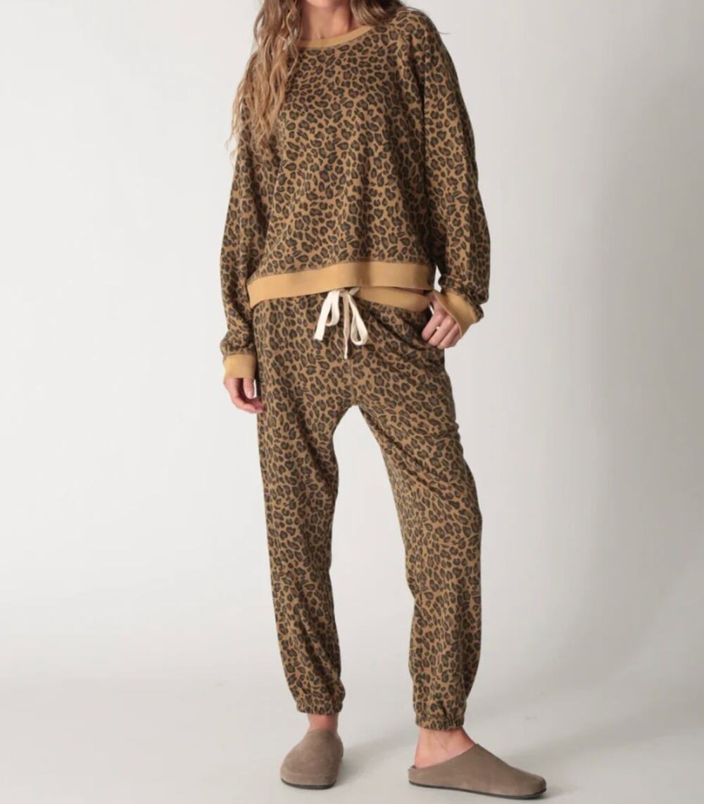 Electric & Rose Anthropologie Leopard Print Sweatshirt Jogger Set Medium New